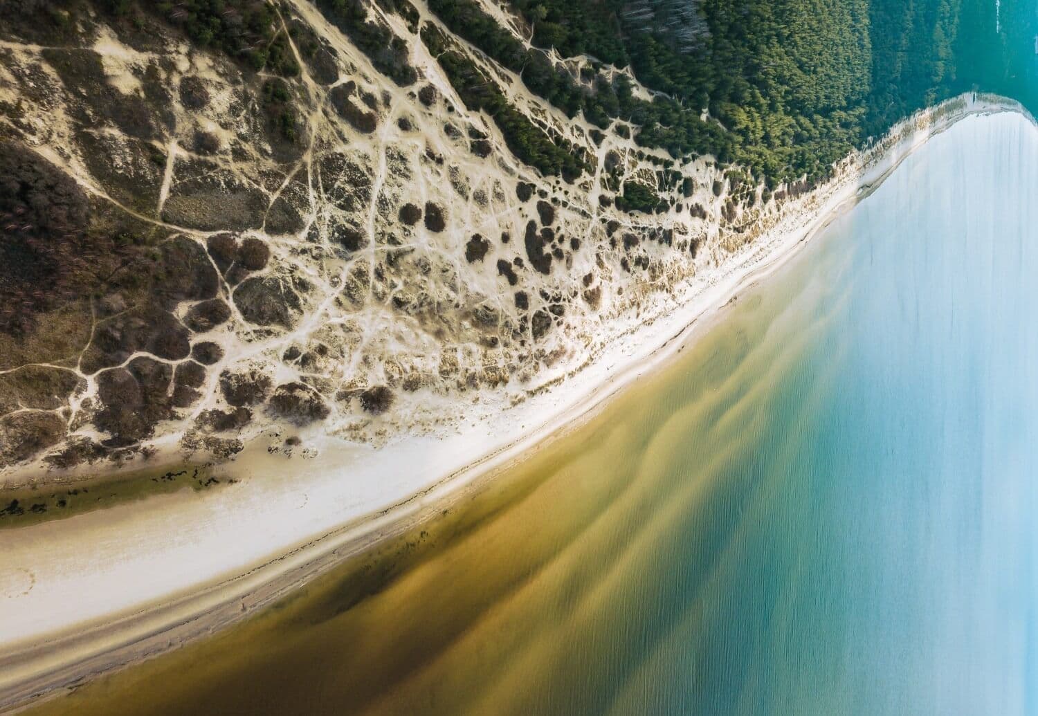 Jastarnia czy Hel? Podpowiadamy!